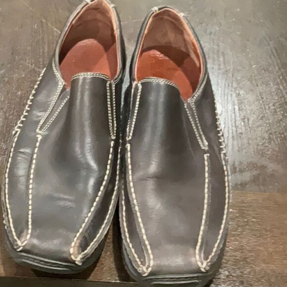 Donal J. pliner estro slip on shoes size 10 - Picture 2 of 7